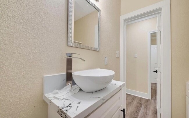 Building Photo - 2725 Avenue F