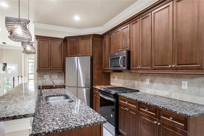 Building Photo - 2663 Rivers Edge Dr NE