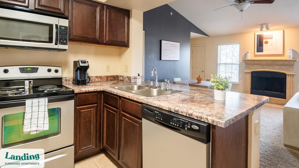 Building Photo - 2700 N 7th St