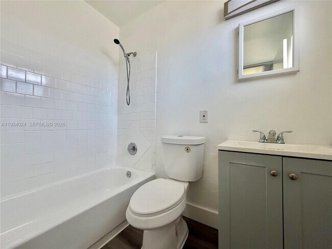 Building Photo - 3100 NW 135th St