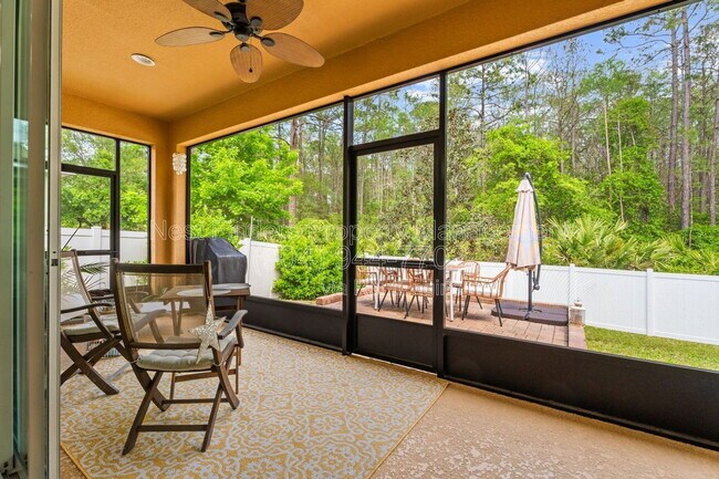 Building Photo - 409 Los Caminos Street