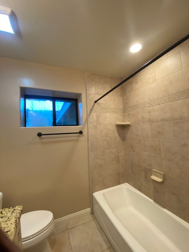 Building Photo - Fabulous House w/Great Backyard w/View and A/C in Casa De Oro!