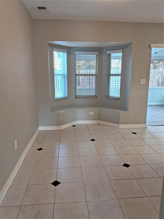 Building Photo - 15003 Deer Meadow Dr