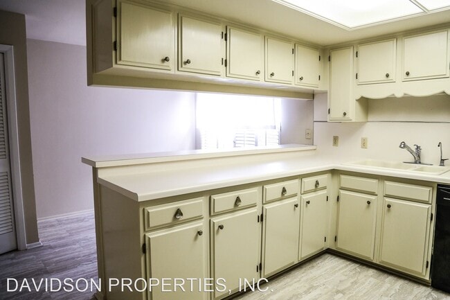 Building Photo - 2 br, 2.5 bath House - 16 Gallery Court