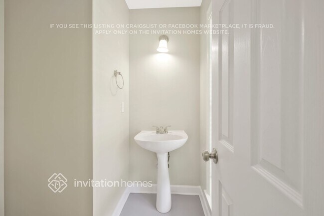 Building Photo - 2825 Jason Ct