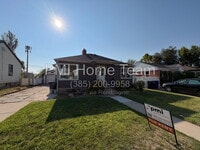 Building Photo - 177 Country Club Dr