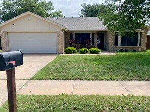 Building Photo - 3/2/2 Available May 2026