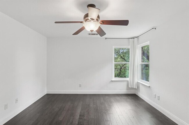 Building Photo - 11400 Fletcher Hall Ln