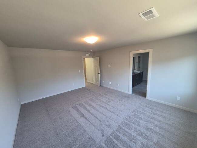 Building Photo - NEW - 4 BR/2.5 BA Plus office in Acadia Pointe