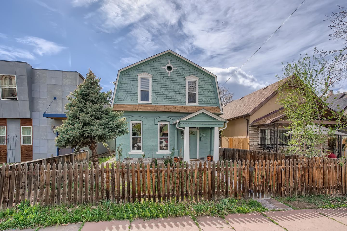 Building Photo - Beautiful Lincoln Park home by Art District on Santa Fe