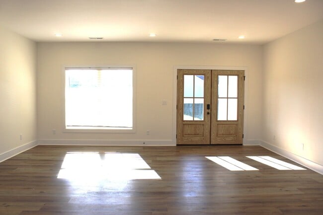 Building Photo - Modern New Construction in Westbrook Farms with Resort Style Amenities