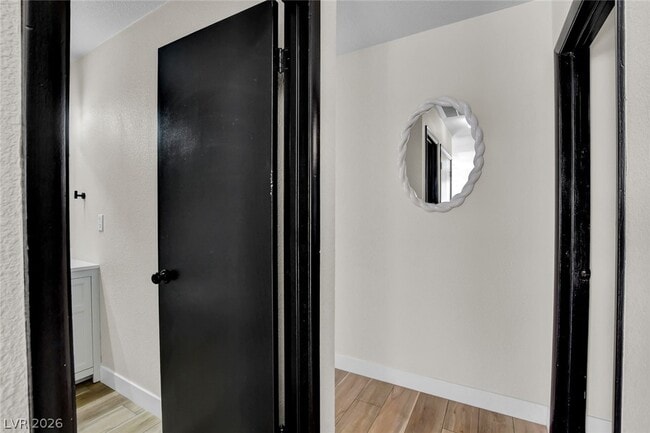 Building Photo - 6009 W Carpenteria Way