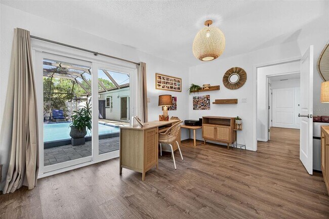 Building Photo - 1760 75th Ave N