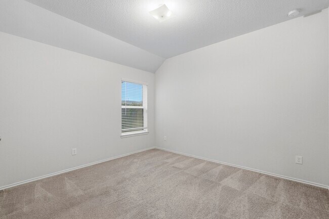 Building Photo - 3410 Golden Amber Ct