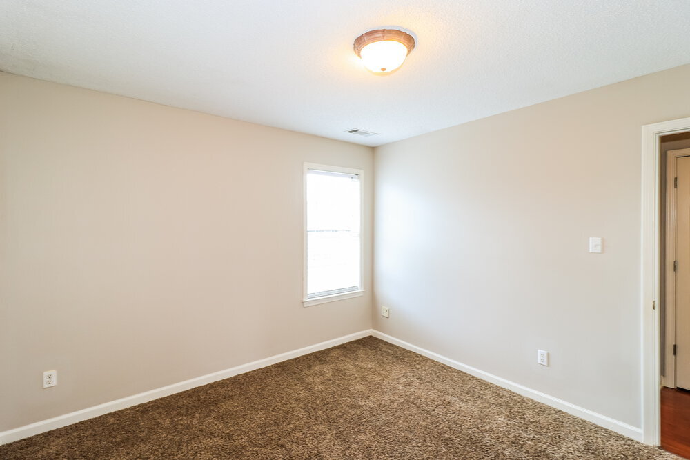 Building Photo - 5061 Thornebrook Cove