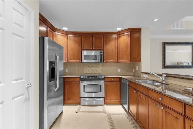 Building Photo - 7656 Whisper Way