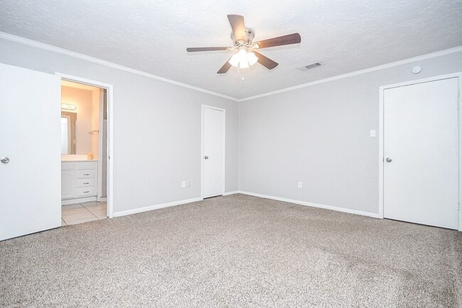 Building Photo - 11839 Blair Meadow Dr