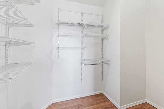 Building Photo - 12756 Utica Cir