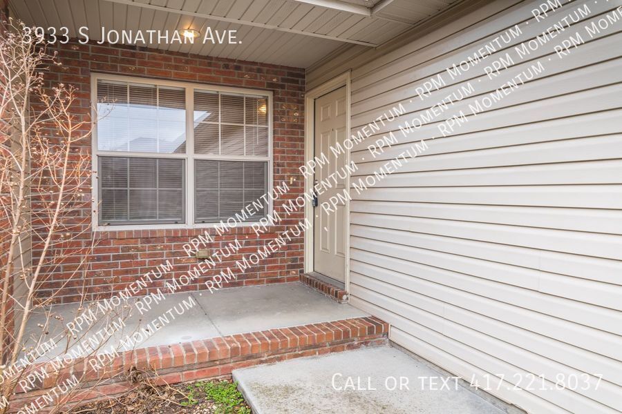 Building Photo - 3933 S Jonathan Ave