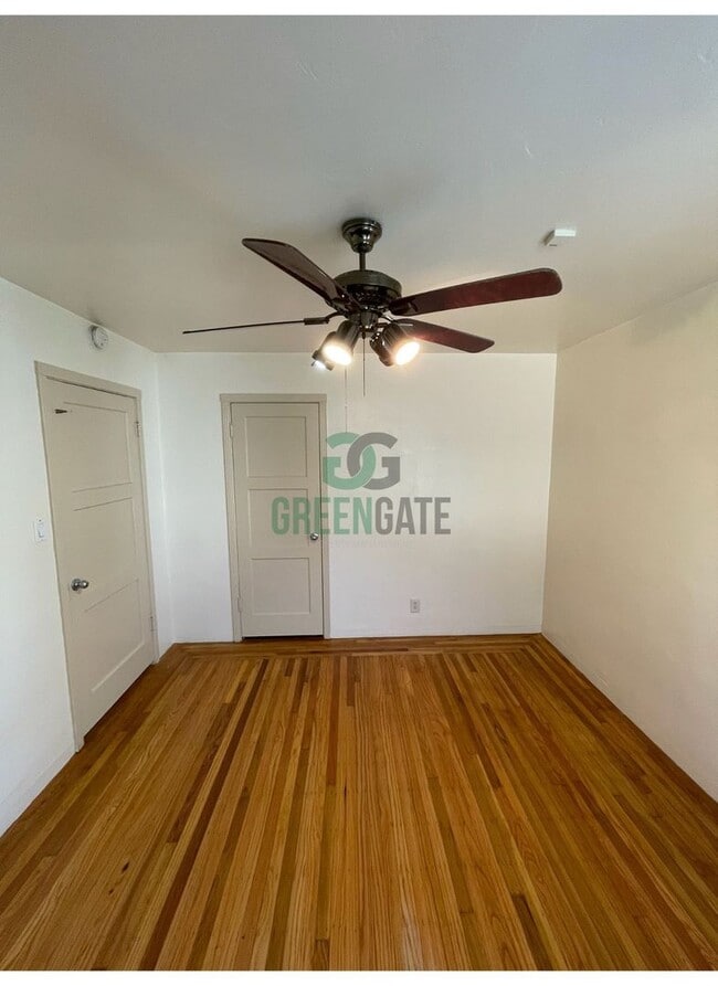 Building Photo - Reduced Rent -3 BEDROOM 1 BATH HOME IN MODESTO!!