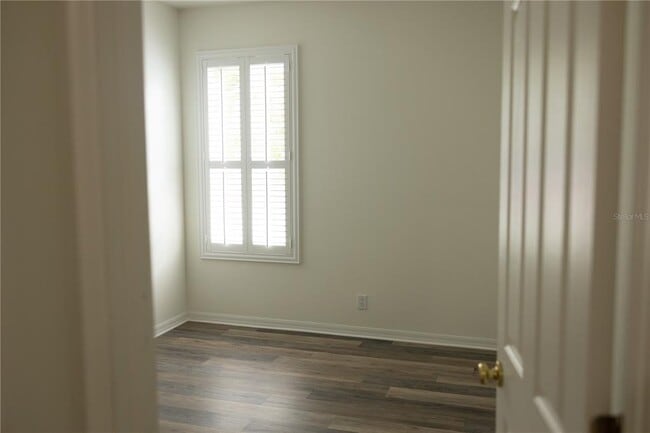 Building Photo - 8561 Acorn Ridge Ct