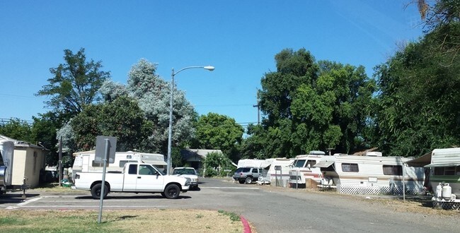 Building Photo - Rancho Mobile Home Park