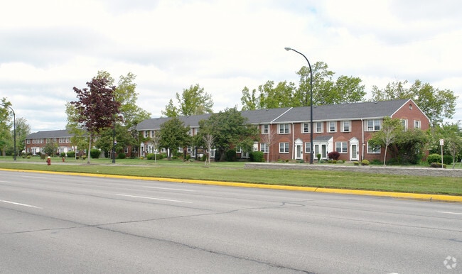 Building Photo - Sheridan Manor Apartments
