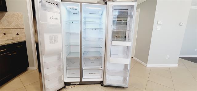 Building Photo - 861 Cats Eye Dr