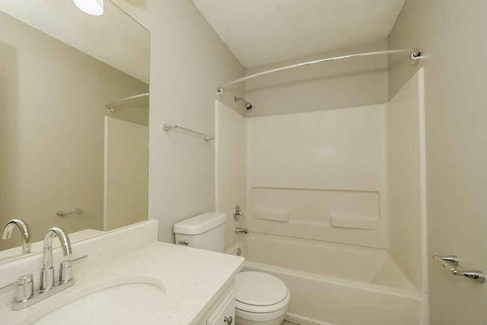 Building Photo - 2119 Summer Wind Dr SW