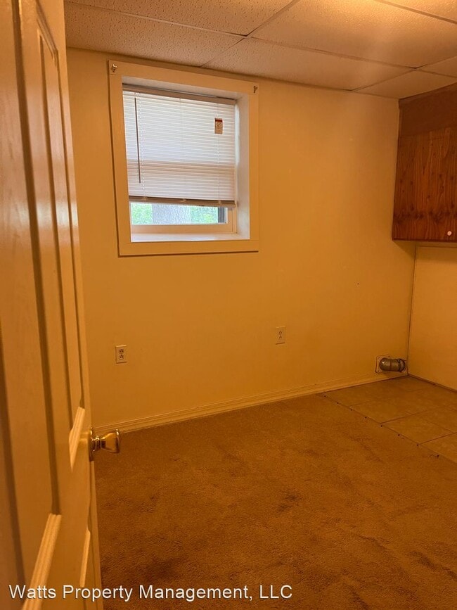 Building Photo - 2 br, 1 bath House - 1411 Suburban Rd