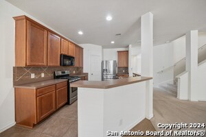 Building Photo - 8703 Rim Sarasota Woods