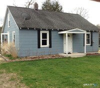 Building Photo - 319 Chesterfield Rd