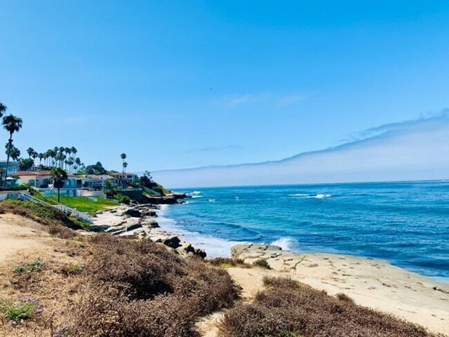 Building Photo - UPSTAIRS STUDIO IN THE HEART OF LA JOLLA! ...