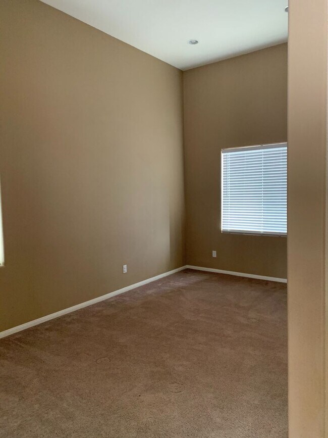 Building Photo - Must See 3 Bedroom Home in North Las Vegas!