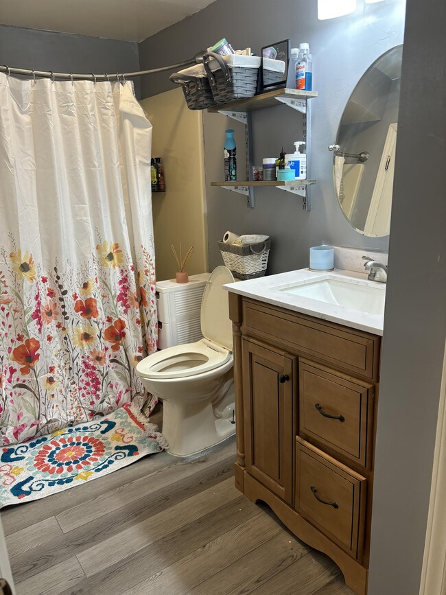 Building Photo - 110 Heywood Rd