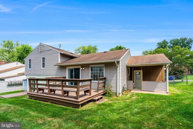 Building Photo - 8722 Litwalton Ct