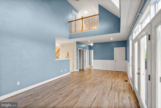 Building Photo - 943 Castle Rock Ln