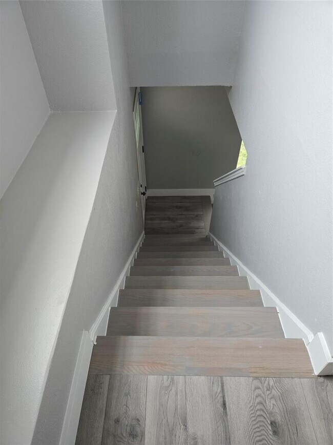 Building Photo - 10001 Parliament House Rd