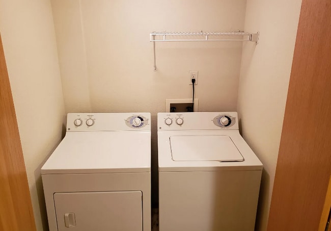 Building Photo - 1120 City Park Ave