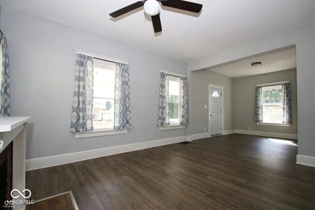 Building Photo - 56 Central Ave