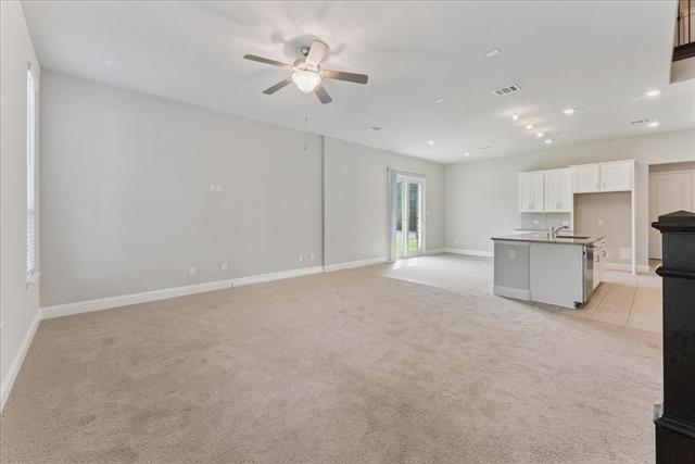 Building Photo - 1303 Bailey Ln