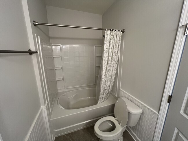 Building Photo - 9052 Brixworth Ct