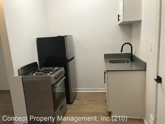 Building Photo - 706 E 300 S