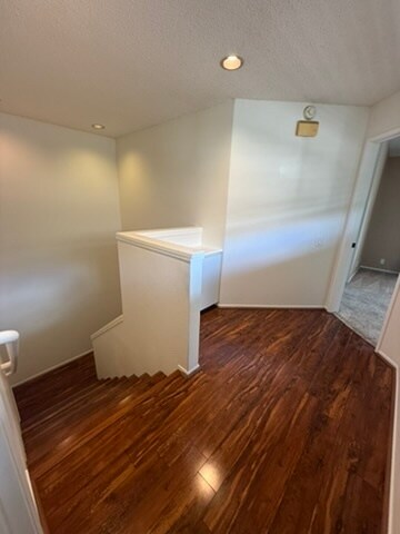 Building Photo - Spacious 3-Bedroom, 3-Bath Home in The Arbors