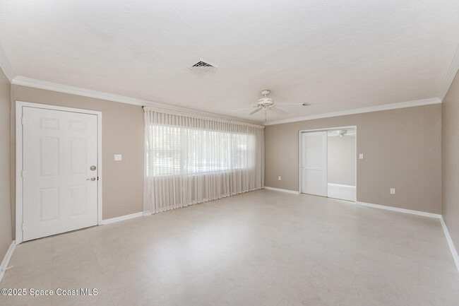 Building Photo - 758 Banyan Dr