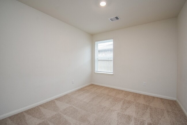 Building Photo - 405 Texas Olive Dr