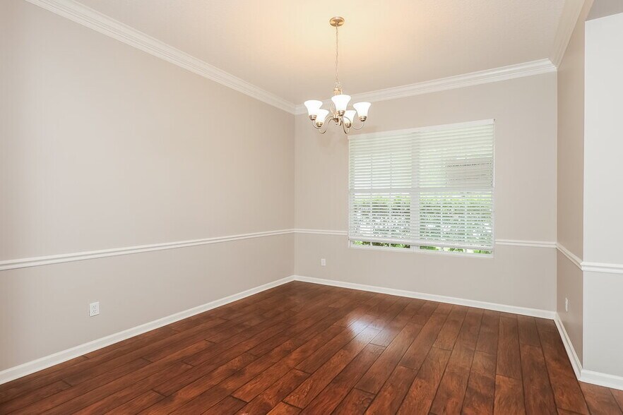 Building Photo - 6560 Sandlers Preserve Dr