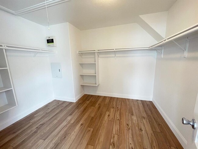 Building Photo - 4442 Brinton Saddle Ln