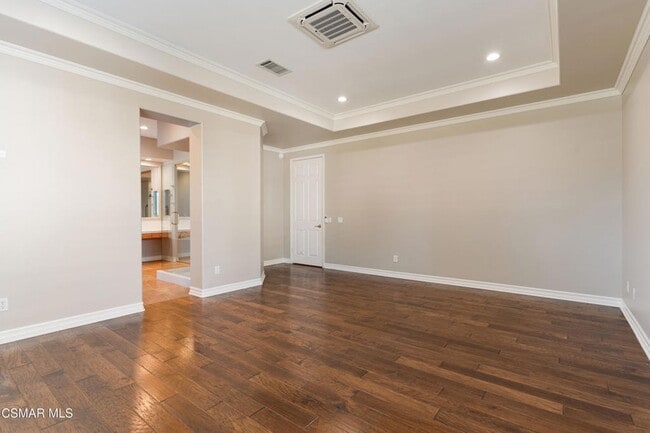 Building Photo - 750 Huntsdale Ct