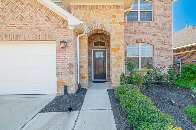 Building Photo - 31319 Horseshoe Meadow Bend Ln